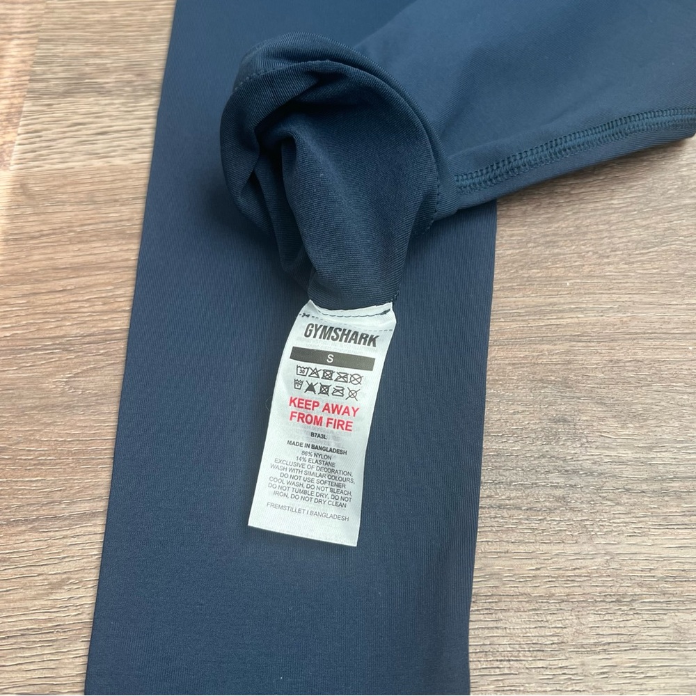 Gymshark Everyday Seamless Navy Leggings - Picture 9 of 9